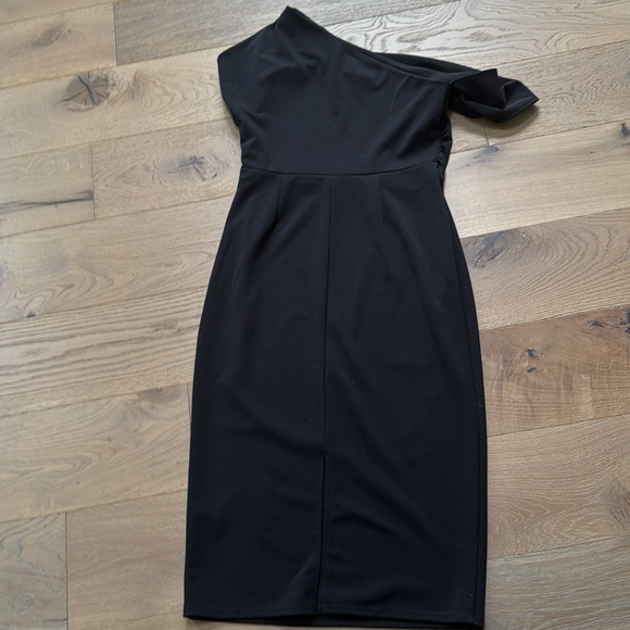 ASOS midi off the shoulder dress - Picture 3 of 7